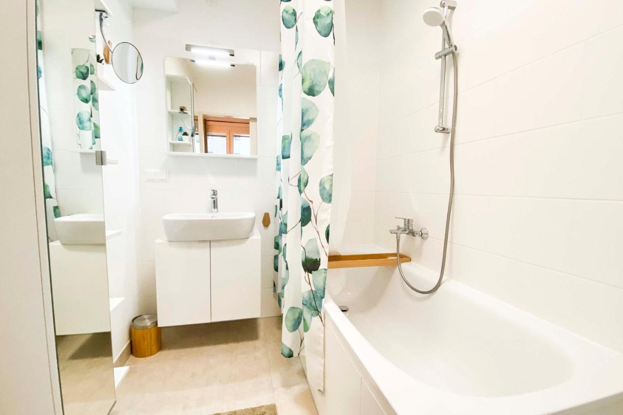Green & Cozy Apartment - 15 Min To City Center Wien Ngoại thất bức ảnh
